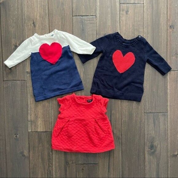 Baby Gap & Old Navy Hearts Bundle of 3 Sweaters 0-3 mos - Picture 1 of 10